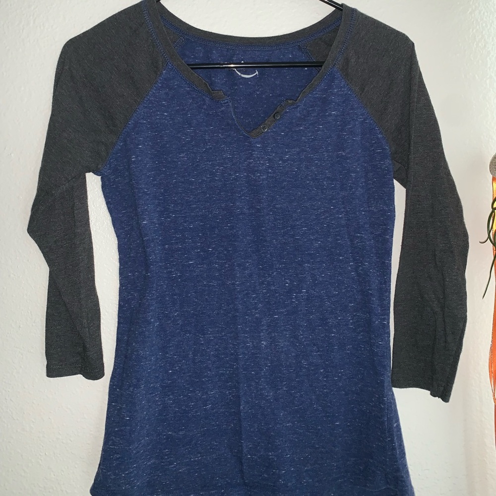 blue 3/4 sleeve